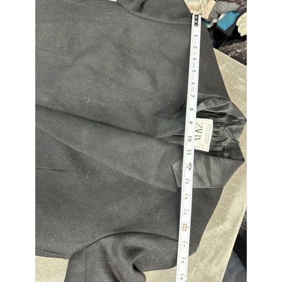 ZARA WOOL COAT WITH PLEATED LINING LIMITED EDITION BLACK MEDIUM - Picture 14 of 16
